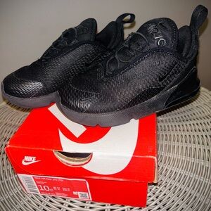 Nike 270’s sneakers, boys size 10C